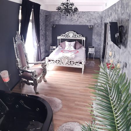 Nuit Romantique - Jacuzzi - Beziers - Romance Royale Zewnętrze zdjęcie