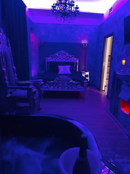 Nuit Romantique - Jacuzzi - Beziers - Romance Royale Zewnętrze zdjęcie