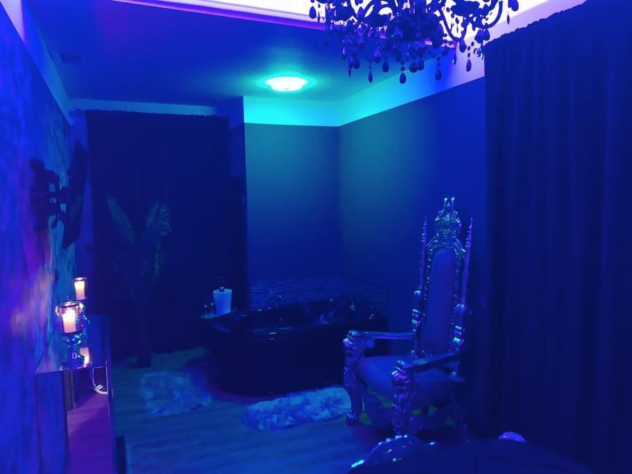 Nuit Romantique - Jacuzzi - Beziers - Romance Royale Zewnętrze zdjęcie
