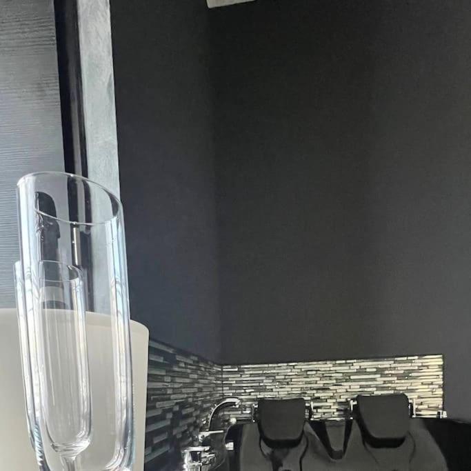 Nuit Romantique - Jacuzzi - Beziers - Romance Royale Zewnętrze zdjęcie