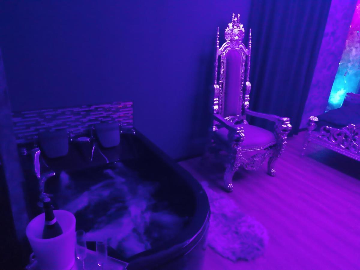 Nuit Romantique - Jacuzzi - Beziers - Romance Royale Zewnętrze zdjęcie