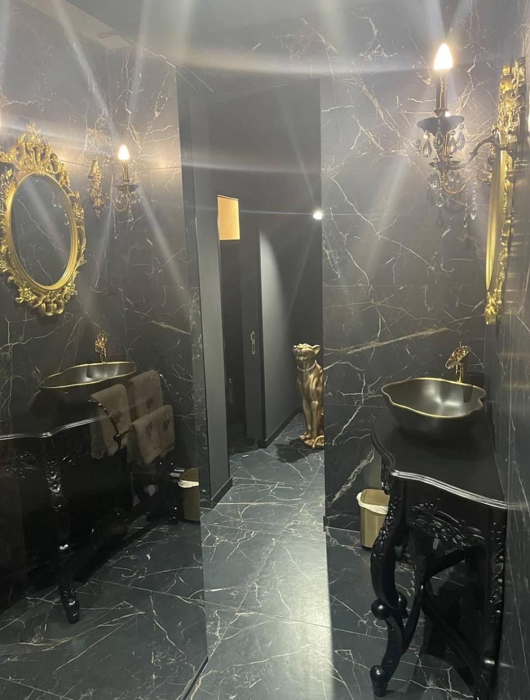 Nuit Romantique - Jacuzzi - Beziers - Romance Royale Zewnętrze zdjęcie