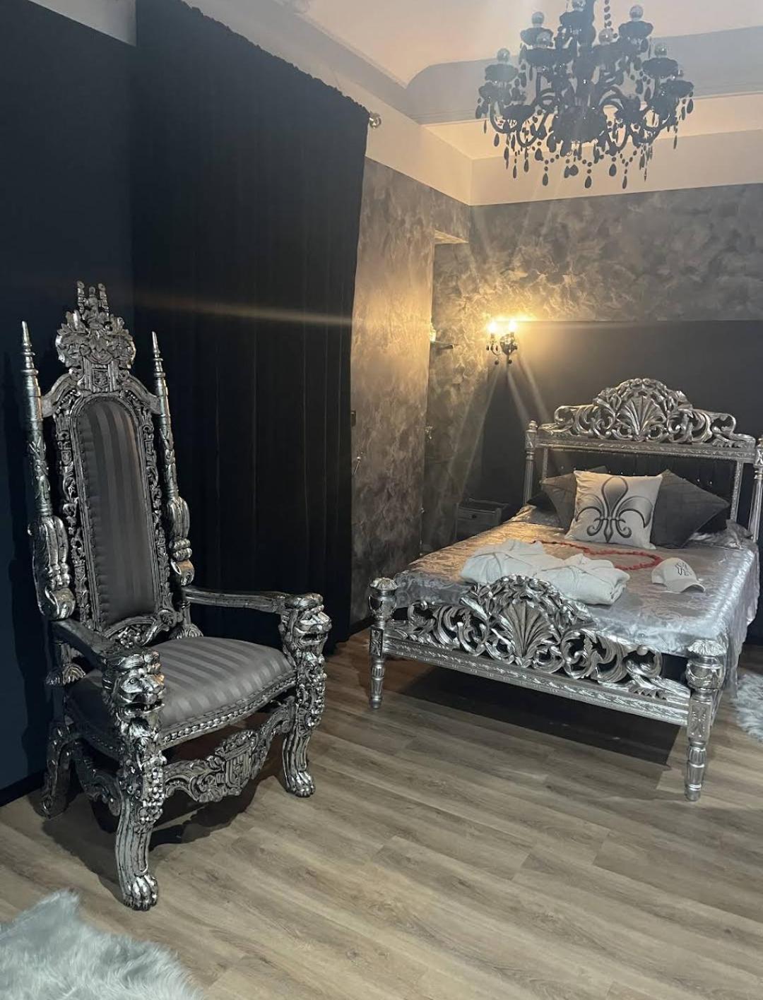 Nuit Romantique - Jacuzzi - Beziers - Romance Royale Zewnętrze zdjęcie